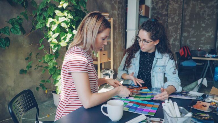 Mentoring dla kobiet w pracy – wsparcie kariery i równości płci